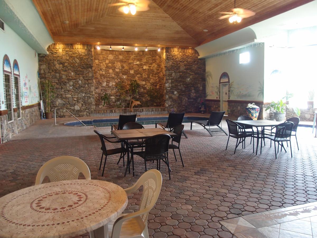קורנינג The Lodge At Rolling Hills Casino & Resort מראה חיצוני תמונה