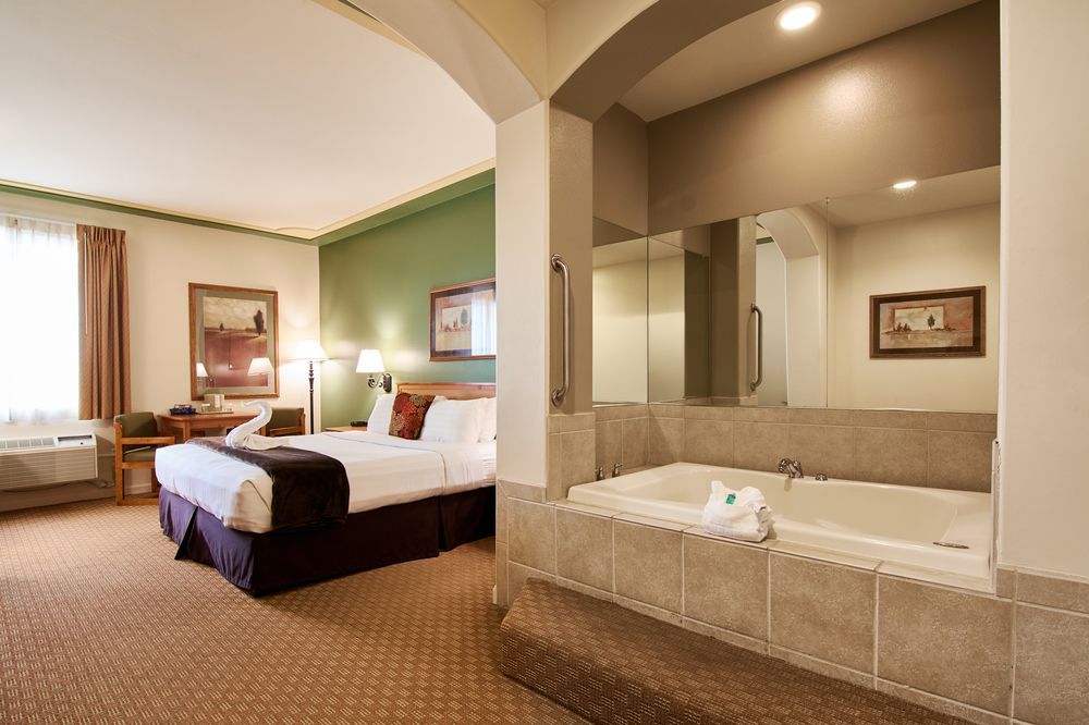 קורנינג The Lodge At Rolling Hills Casino & Resort מראה חיצוני תמונה